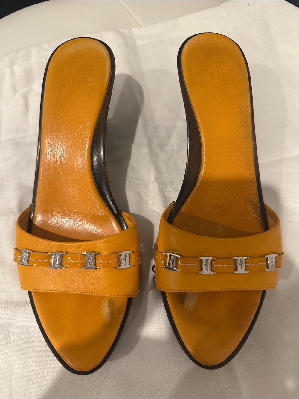 Salvatore Ferragamo Yellow Leather Slide Mules with Silver Chain